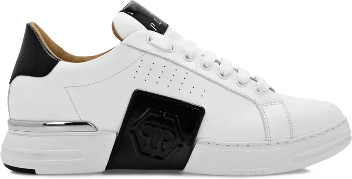 Hexagon low-top sneakers