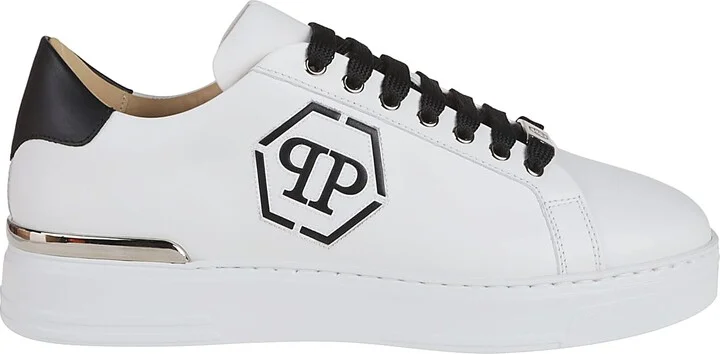 Hexagon Low-top Sneakers