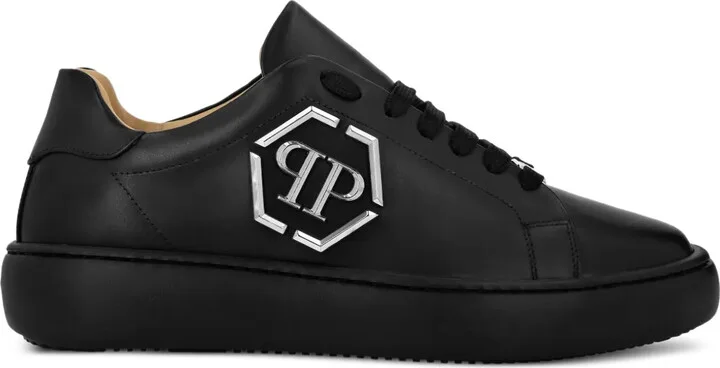 Hexagon low-top sneakers