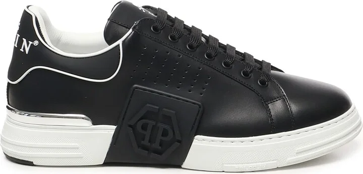 Hexagon Low Top Sneakers