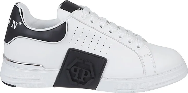 Hexagon Low Top Sneakers