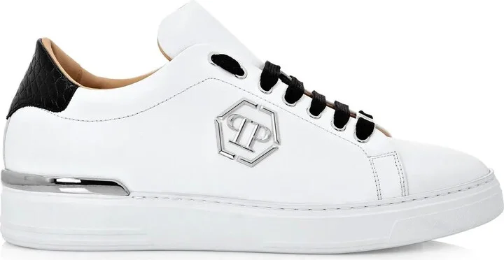 Hexagon low-top sneakers
