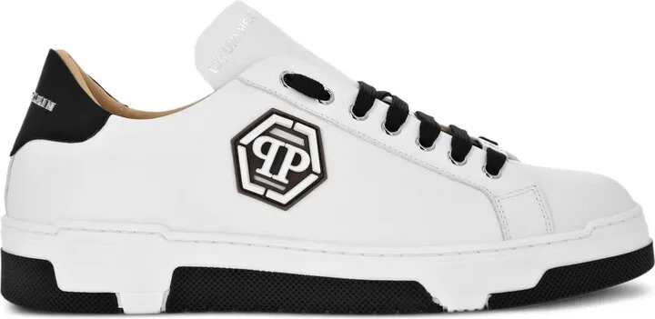 Hexagon trainers