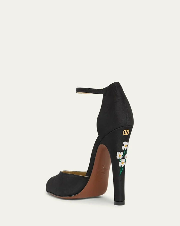Hi Dolly Daisy Embroidered Satin Pumps - Image 3