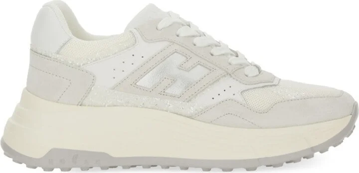 Hi-Fi Sneaker
