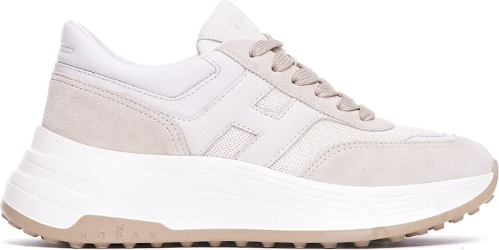 Hi-fi Sneakers