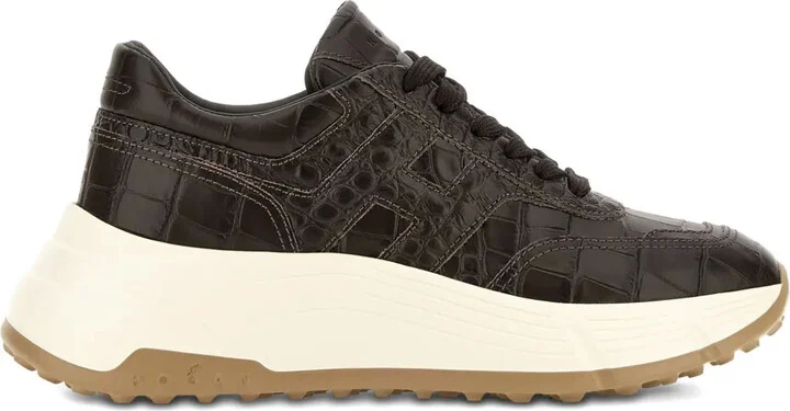 Hi-Fi sneakers