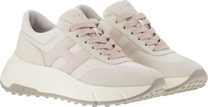 Hi-fi Trainers With Side H - Image 4