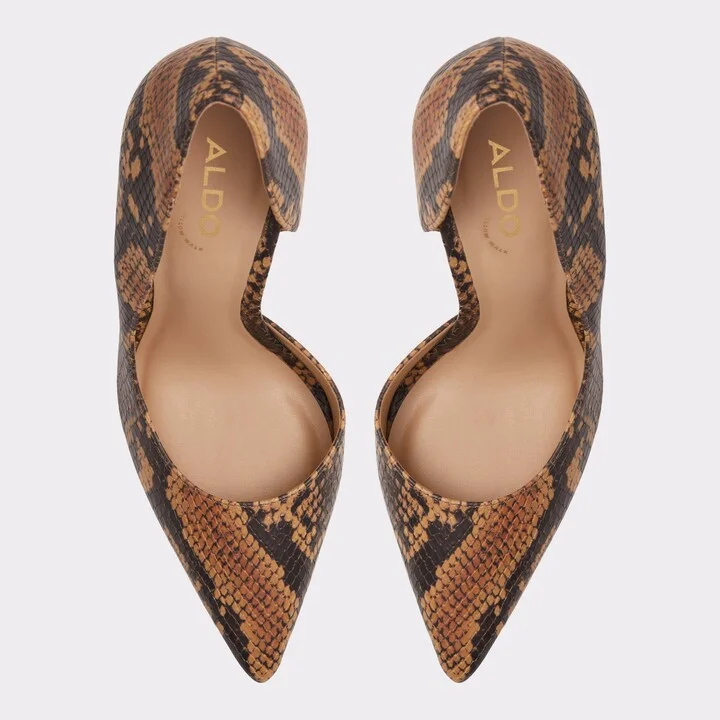 High heel shoe - Image 6