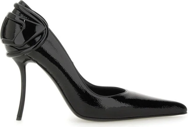 High-Heeled Pumps