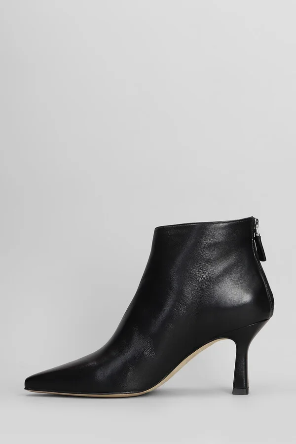 High Heels Ankle Boots In Black Leather - Image 3