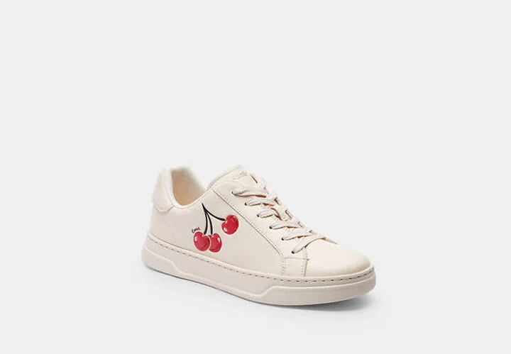 White/Red/Multi
