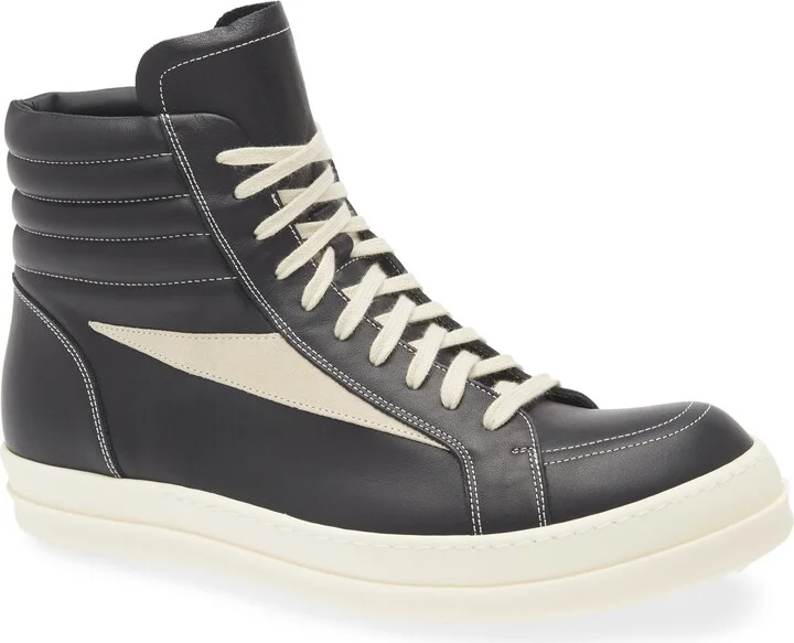 Black/ Milk/ Milk