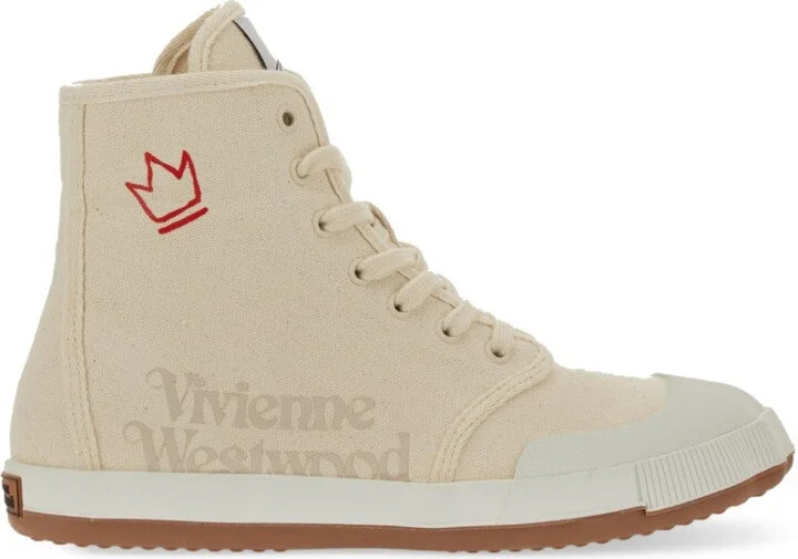 High Top Sneaker