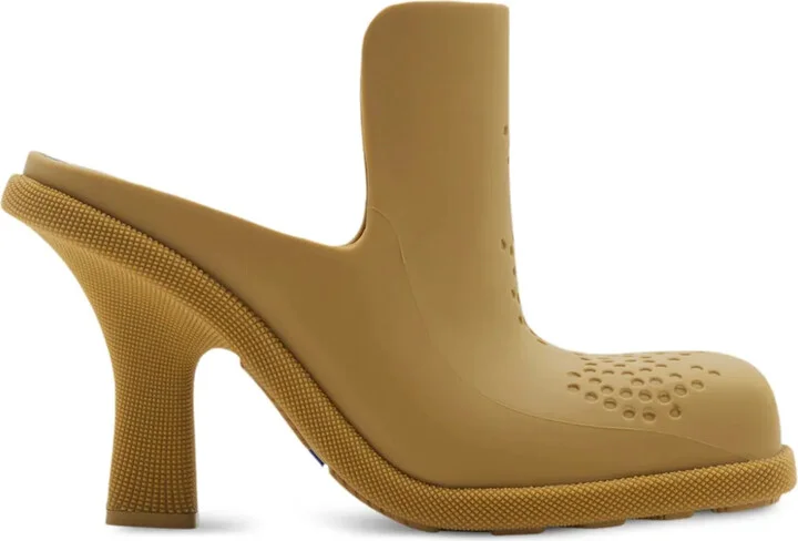 Highland rubber mules