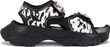 Hika Outdoor Sandal