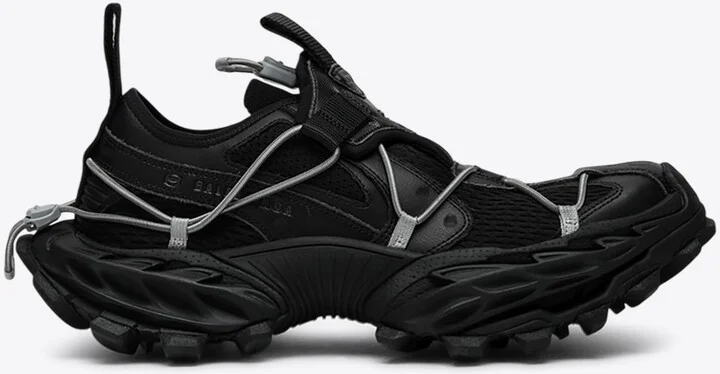 Hike Low-Top Sneakers