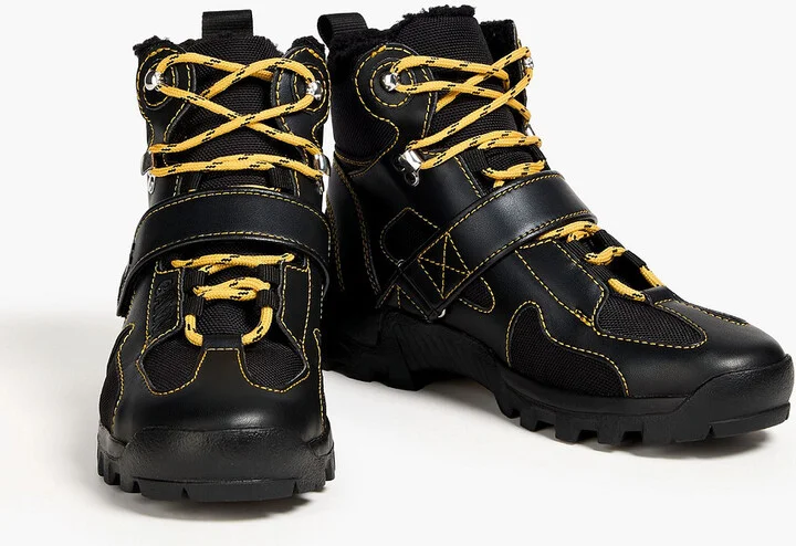 Hiking boots - Image 2