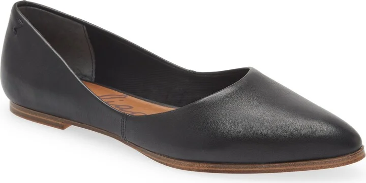 Hill Pointy Toe Flat