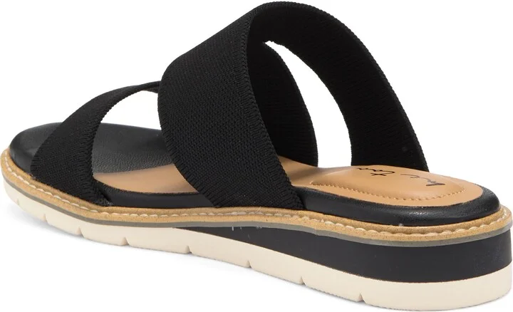 Hillie Cutout Sandal - Image 2
