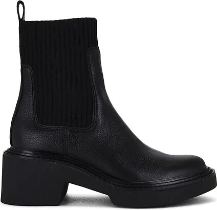 Hilora H20 Boot