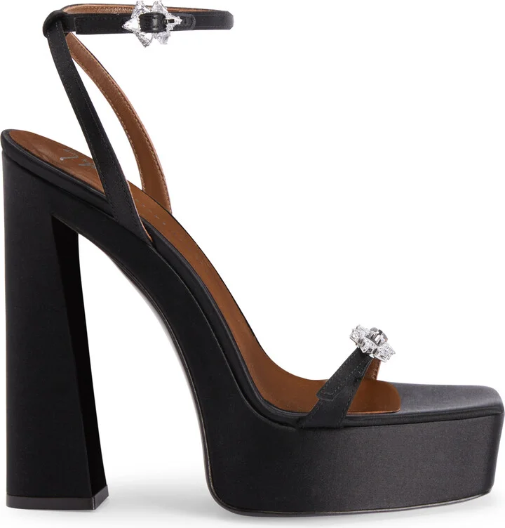 Himari Wedge