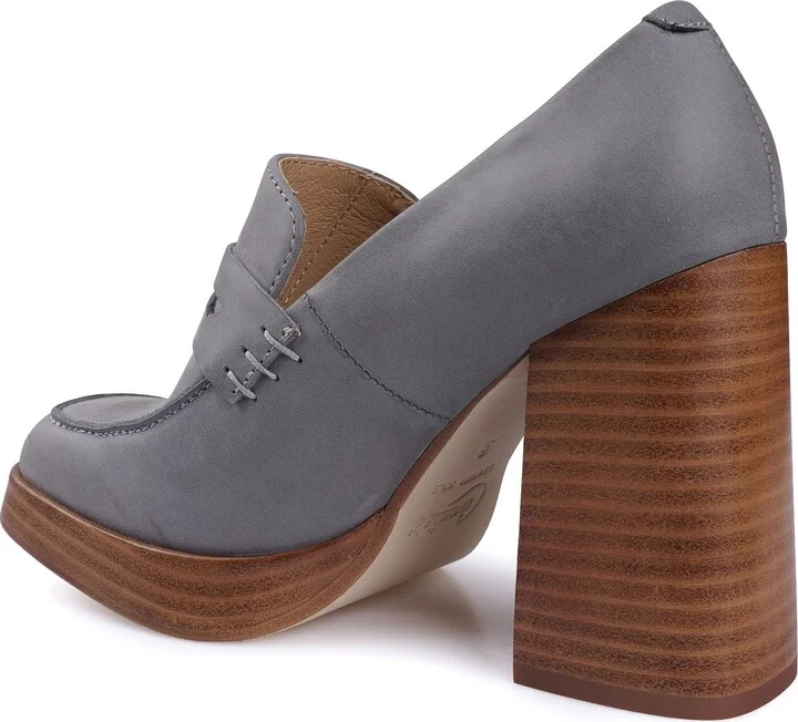 Hiss Platform Loafer Pump - Image 2