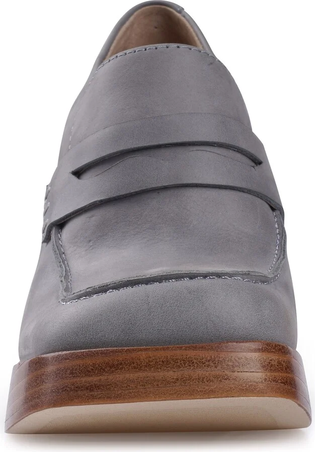 Hiss Platform Loafer Pump - Image 4