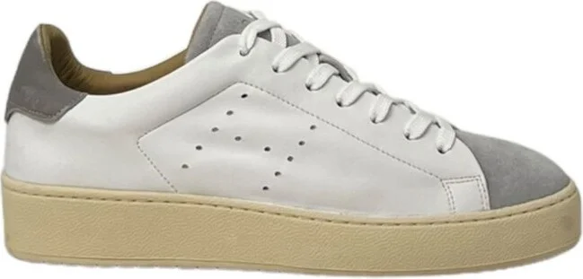 Hogan H672 Round Toe Lace-Up Sneakers