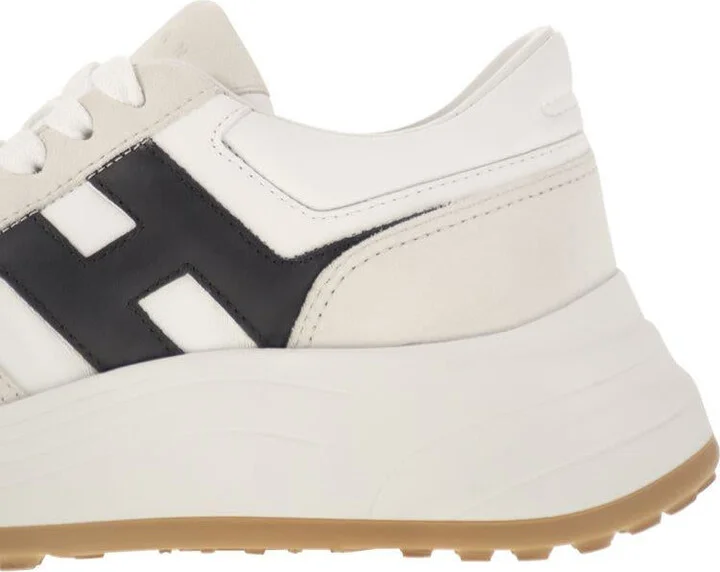 Hogan Hi-Fi Trainers With Side H - Image 7