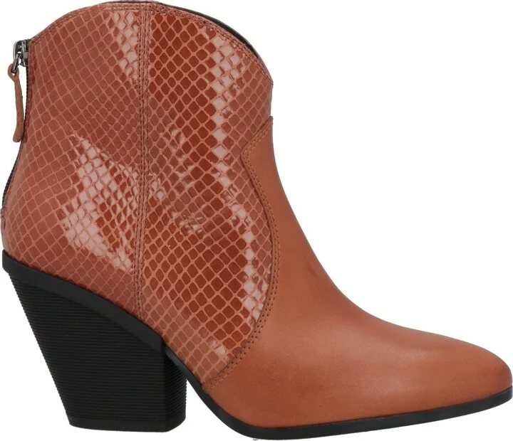 Hogan Woman Ankle boots - Image 3
