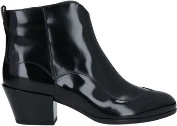 Hogan Woman Ankle boots
