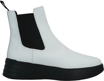 Hogan Woman Ankle boots