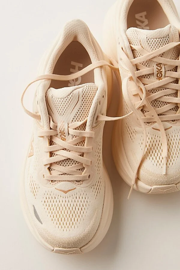 Hoka Bondi 9 Sneakers