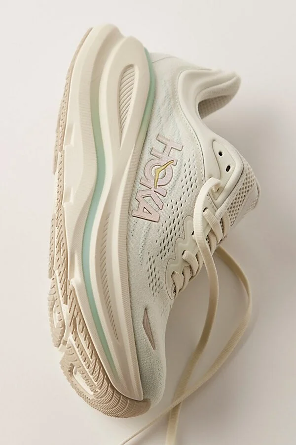 Hoka Bondi 9 Sneakers