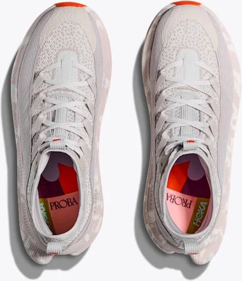 HOKA Kawana Mid Studio Proba Shoes in White Sand/Tangerine Tango - Image 2