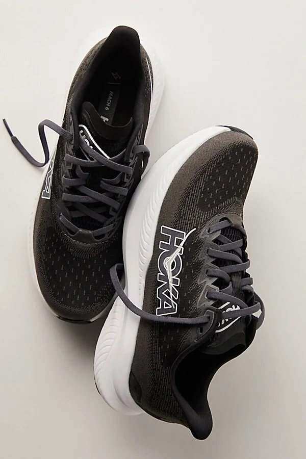 HOKA Mach 6 Sneakers
