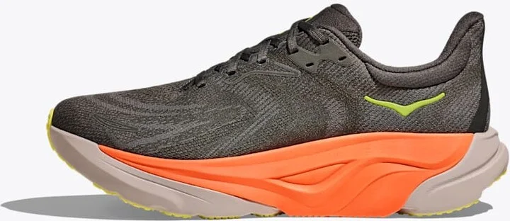 HOKA Men's Arahi 8 Shoes in Asphalt/Gravel - Image 8