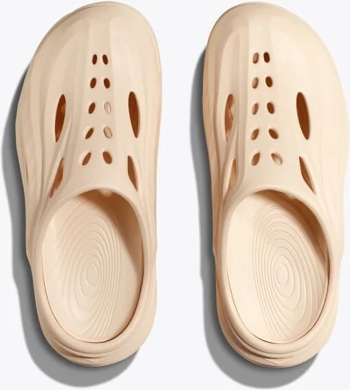HOKA Ora Recovery Mule Shoes in Vanilla/Vanilla - Image 2