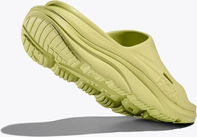 HOKA ORA Recovery Slide 3 Shoes in Honeydew/Honeydew - Image 4
