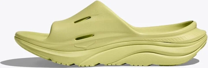 HOKA ORA Recovery Slide 3 Shoes in Honeydew/Honeydew - Image 8