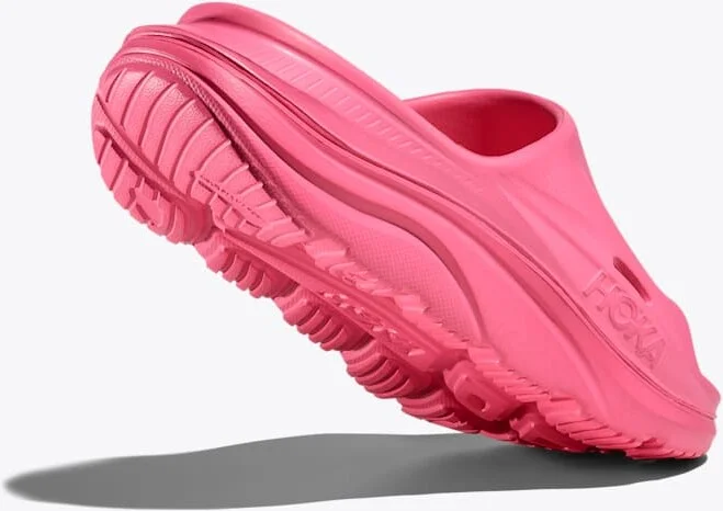 HOKA ORA Recovery Slide 3 Shoes in Neon Rose/Neon Rose - Image 4