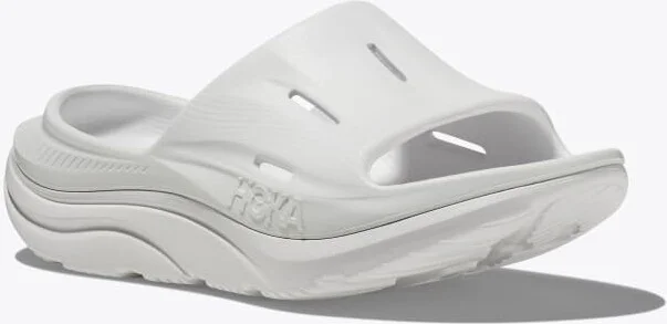 HOKA ORA Recovery Slide 3 Shoes in White/White - Image 6