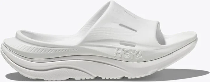 HOKA ORA Recovery Slide 3 Shoes in White/White
