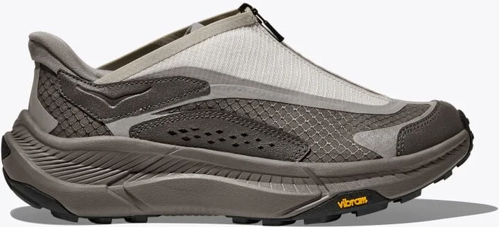 HOKA Project Transport Shoes in Stardust/Satellite Grey