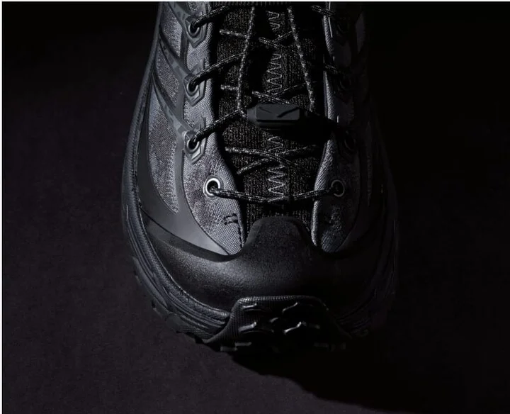HOKA Stealth/Tech Mafate Three2 Shoes in Black/Carbon Black - Image 10