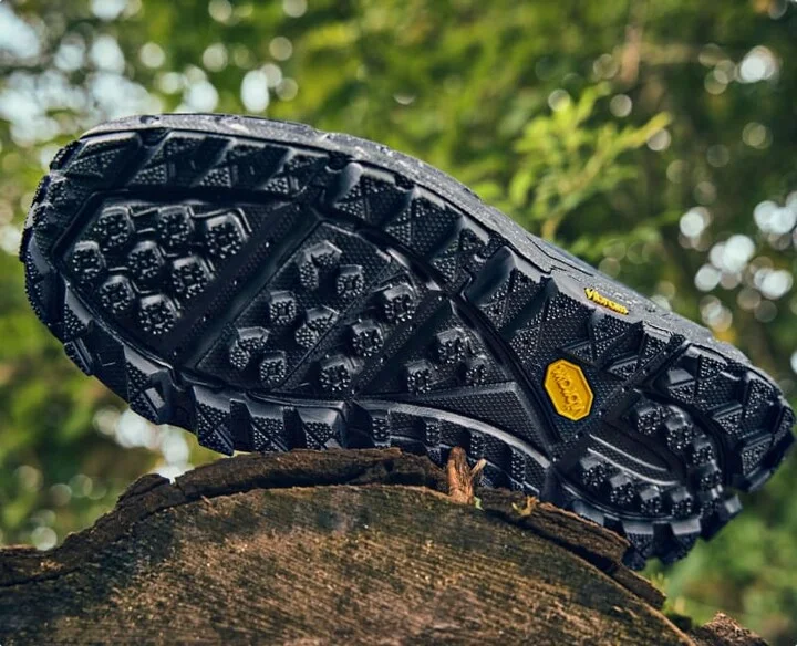 HOKA Tor Summit Shoes in Black/Black - Image 6