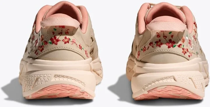 HOKA Vibrant Bloom Clifton L Shoes in Vanilla/Dry Clay - Image 5