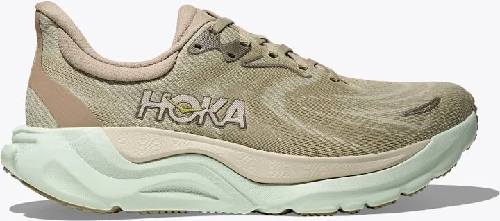 HOKA Women's Arahi 8 Shoes in Oyster Mushroom/Truffle Salt