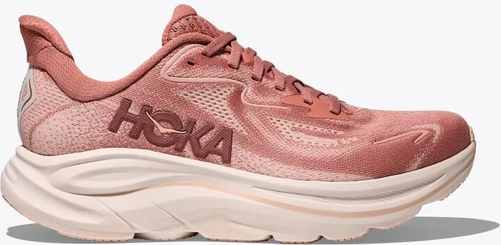 HOKA Women's Clifton 10 Shoes in Blush/Rose Latte